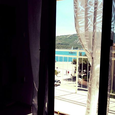 Apartment By The Beach พรีมอชเตน ภายนอก รูปภาพ