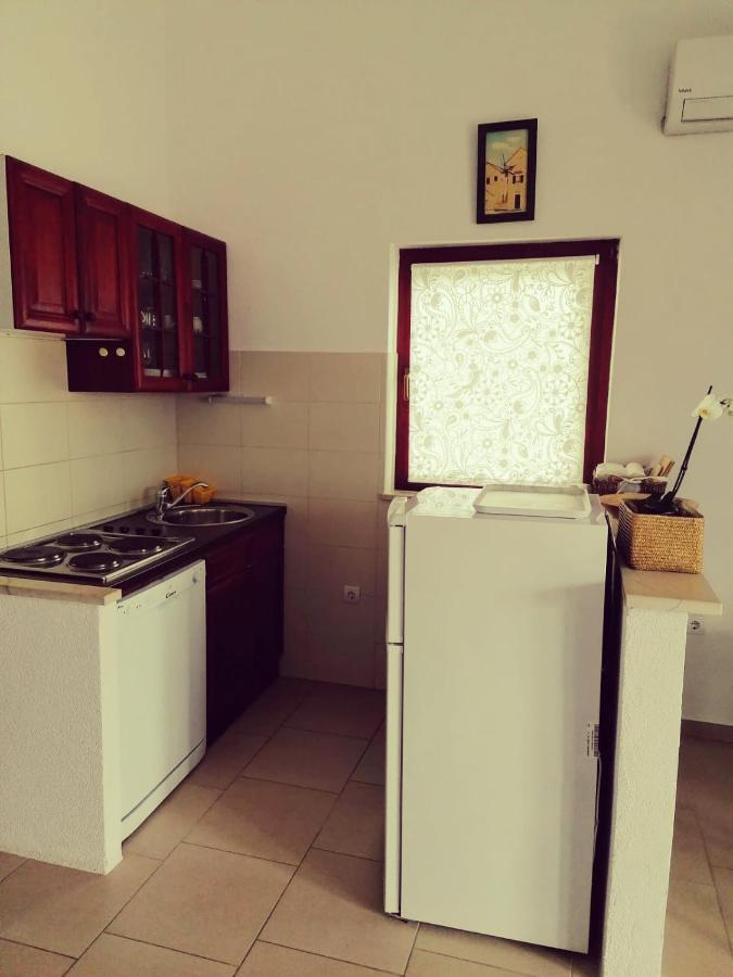 Apartment By The Beach พรีมอชเตน ภายนอก รูปภาพ