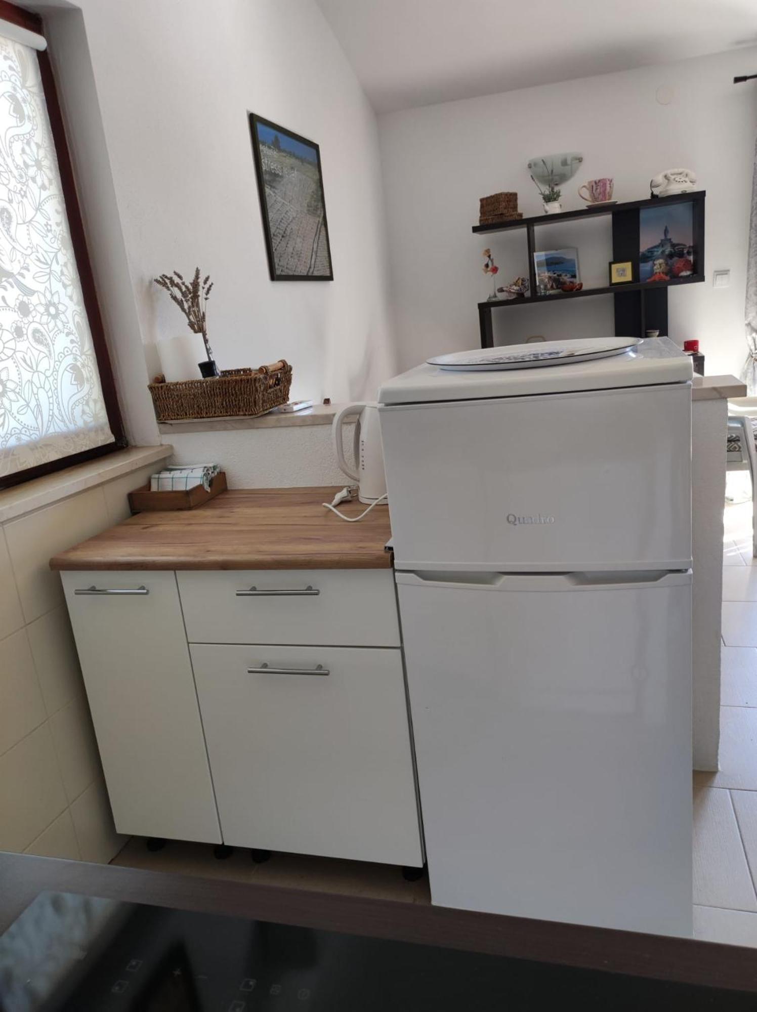 Apartment By The Beach พรีมอชเตน ภายนอก รูปภาพ
